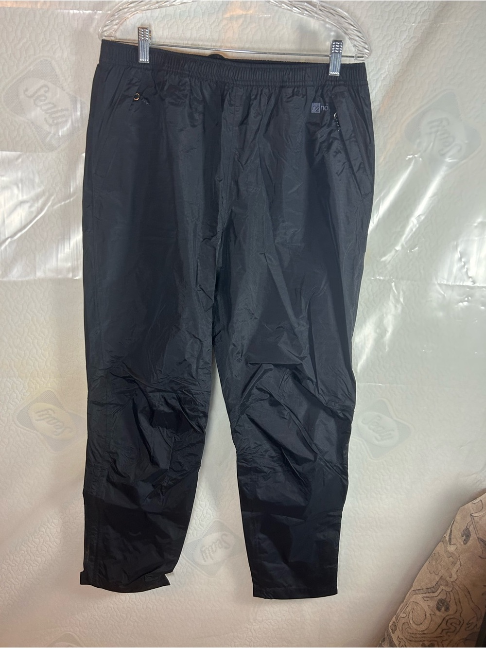 Patagonia Black Women's Torrentshell H2NO rain pants